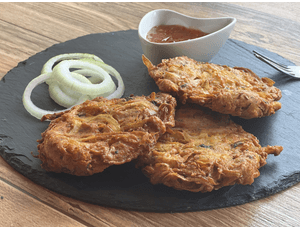 7977 - Ayesha Onion Bhaji Burger