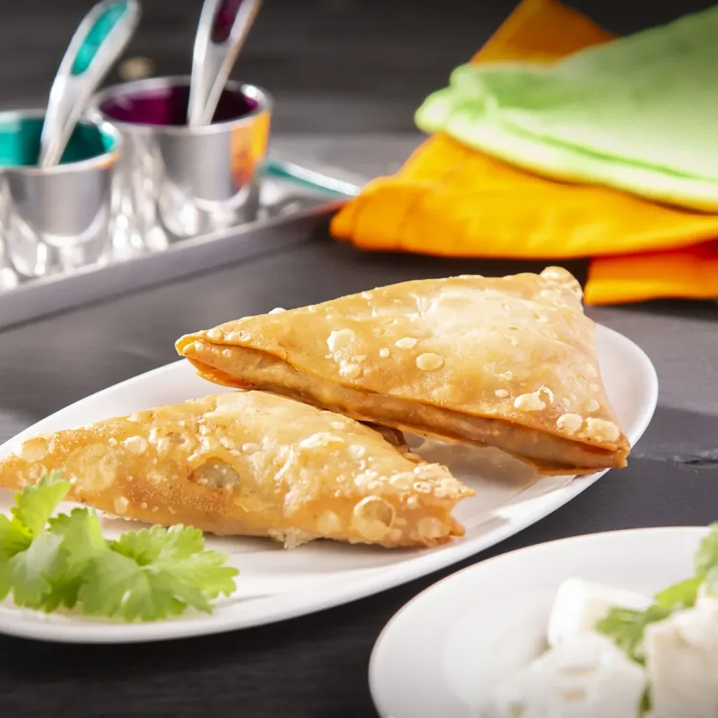 49196 - Spinach & Feta Samosas